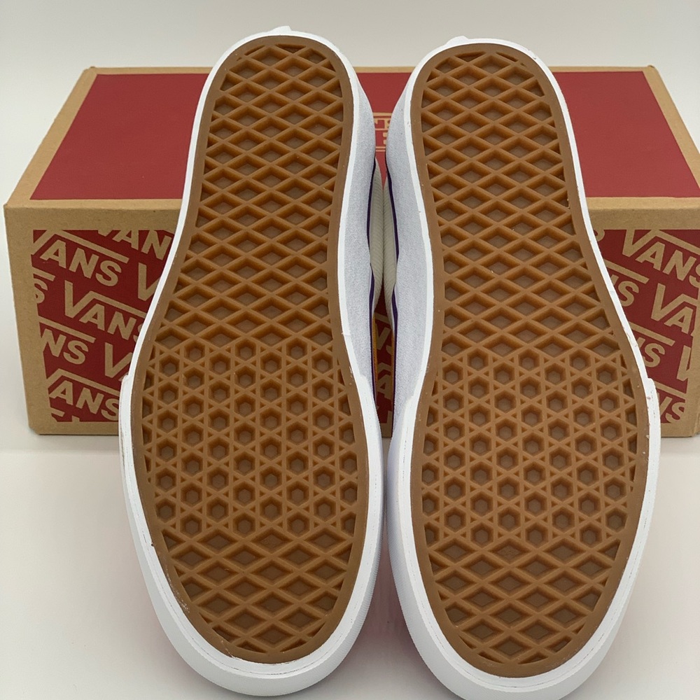 Classic Slip-On P - Picture 6 of 11